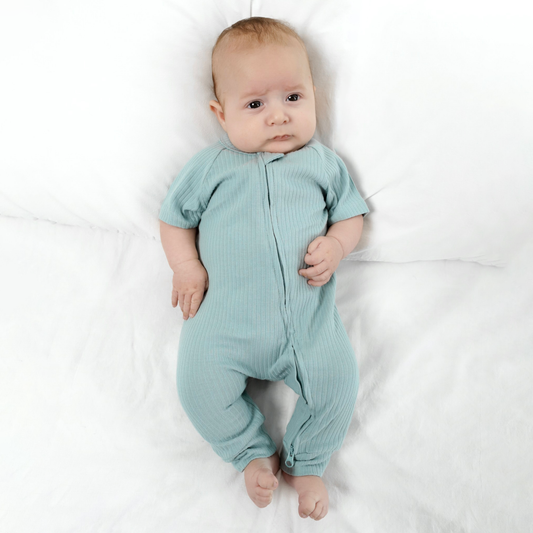 אוברול שרוול קצר עם רוכסן דו כיווני מכותנה אורגנית Wave