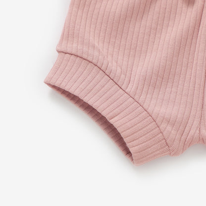 סט חולצה ומכנס קצר מכותנה אורגנית Blush